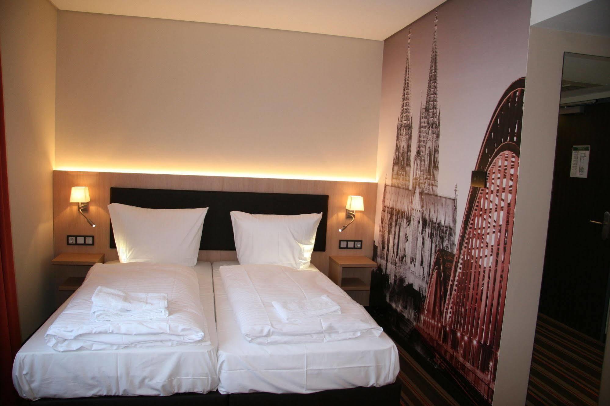 Hotel Fortune Köln Eksteriør billede